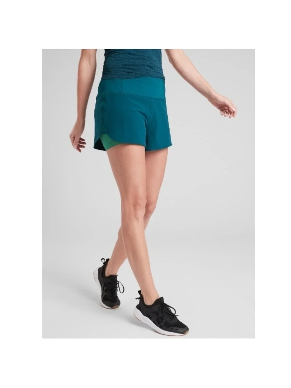 Athleta Womens 2-in-1 Running Shorts Teal Green Layered Compression Liner Size L